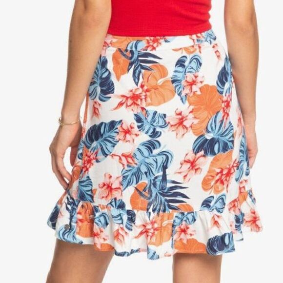Roxy Hawiian Floral Print Halo Wrap Skirt Size Small - Picture 4 of 10